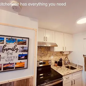  Aparthotel Waikiki High-rise Sea View Free Parking United States
