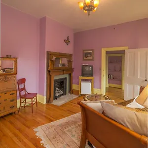 ** Bed & Breakfast The Of United States