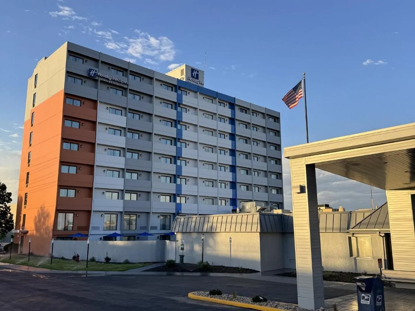 *** Hotel Holiday Inn Express Denver Central - North United States