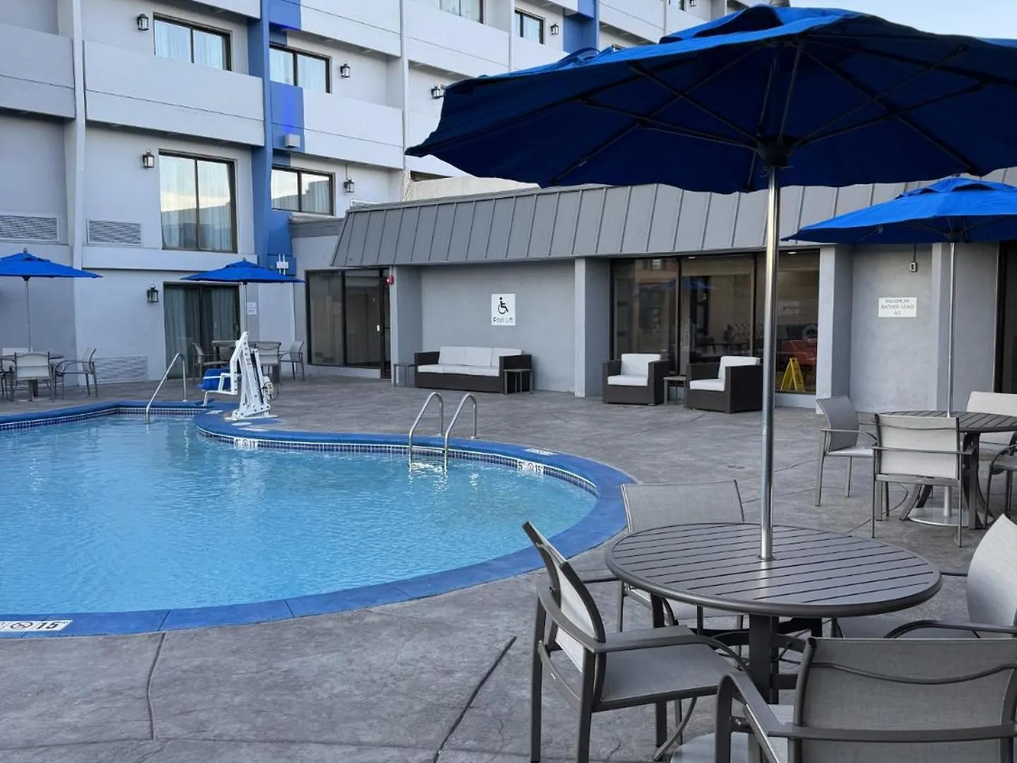 Holiday Inn Express Denver Central - North