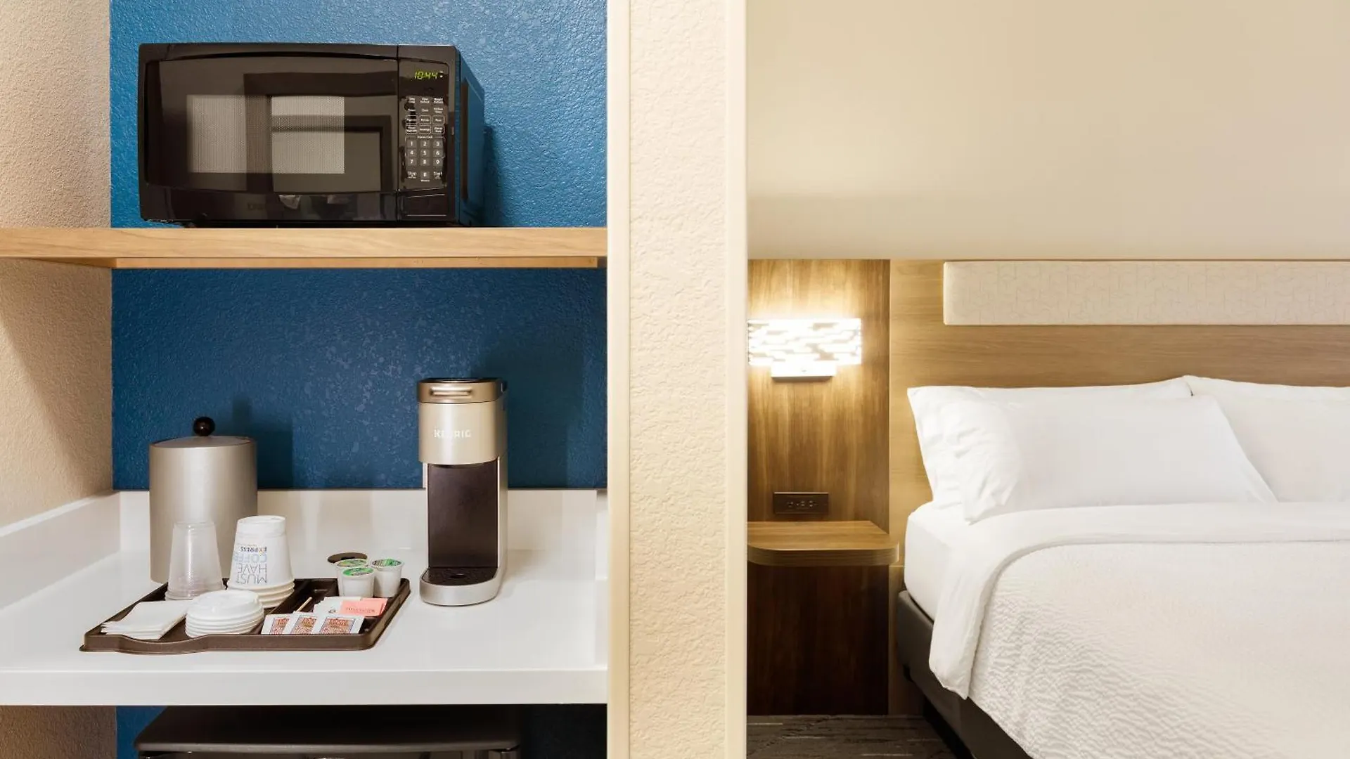 Holiday Inn Express Denver Central - North Hotel