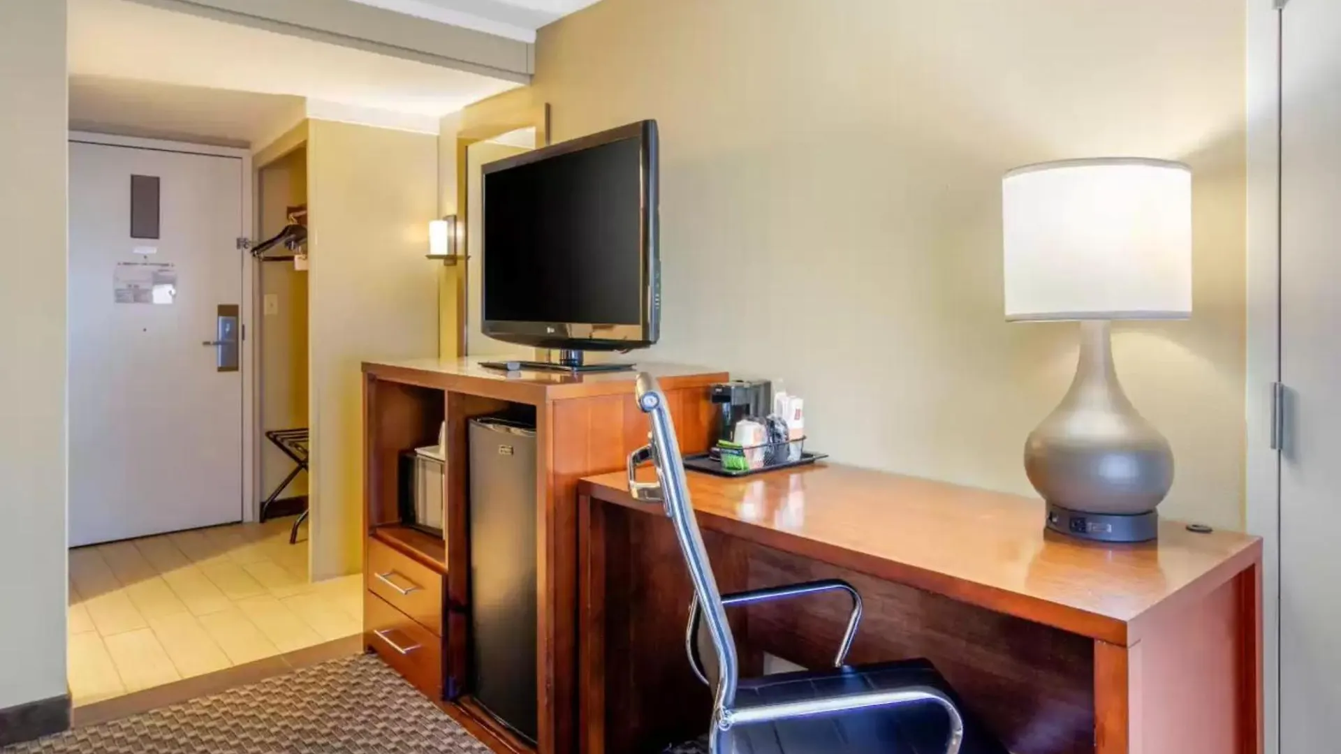 Holiday Inn Express Denver Central - North
